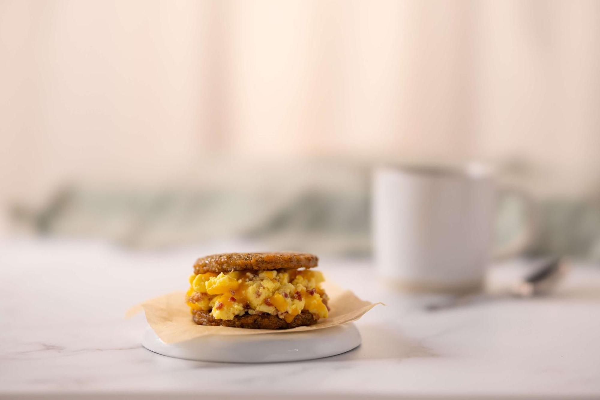 Drury Inn & Suites Charlotte Arrowood Eksteriør bilde