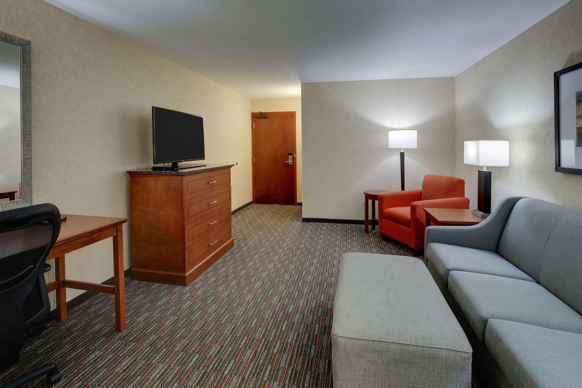 Drury Inn & Suites Charlotte Arrowood Eksteriør bilde