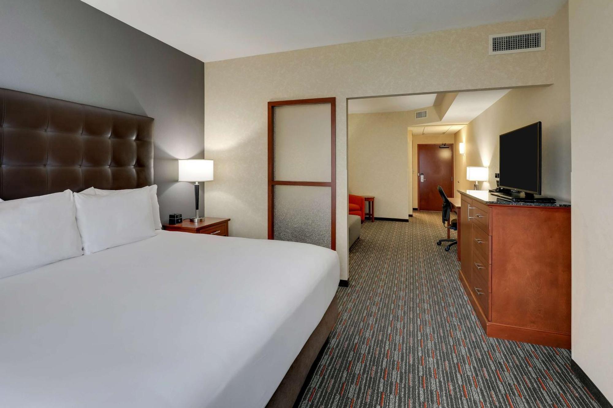 Drury Inn & Suites Charlotte Arrowood Eksteriør bilde